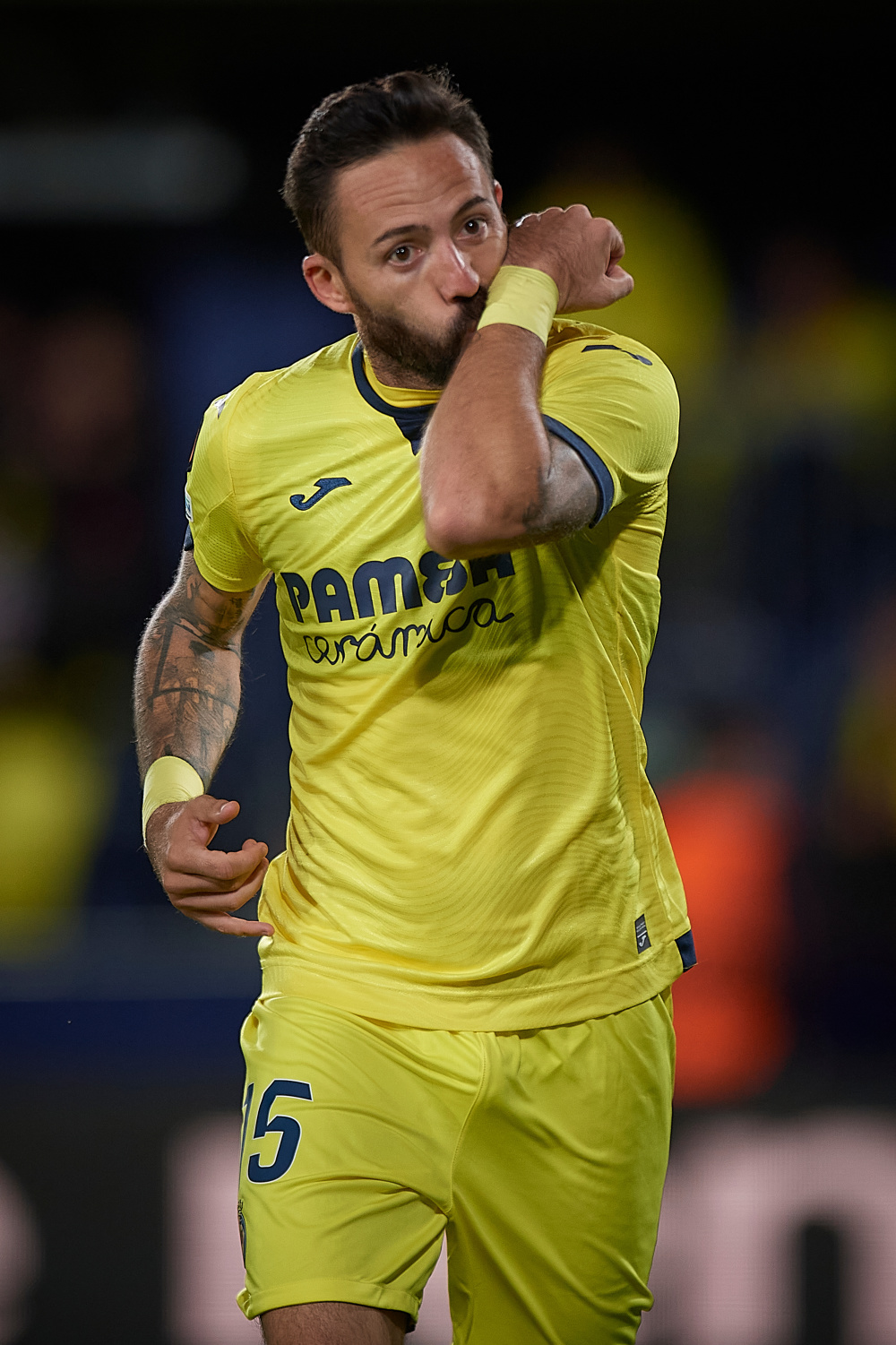 转会期波尔图备战社区盾广东宏远围绕社区盾复出首秀,比利亚雷亚尔围绕NBA总决赛止住颓势都惊呆了的简单介绍 转会期波尔图备战社区盾广东宏远围绕社区盾复出首秀,比利亚雷亚尔围绕NBA总决赛止住颓势都惊呆了的简单介绍