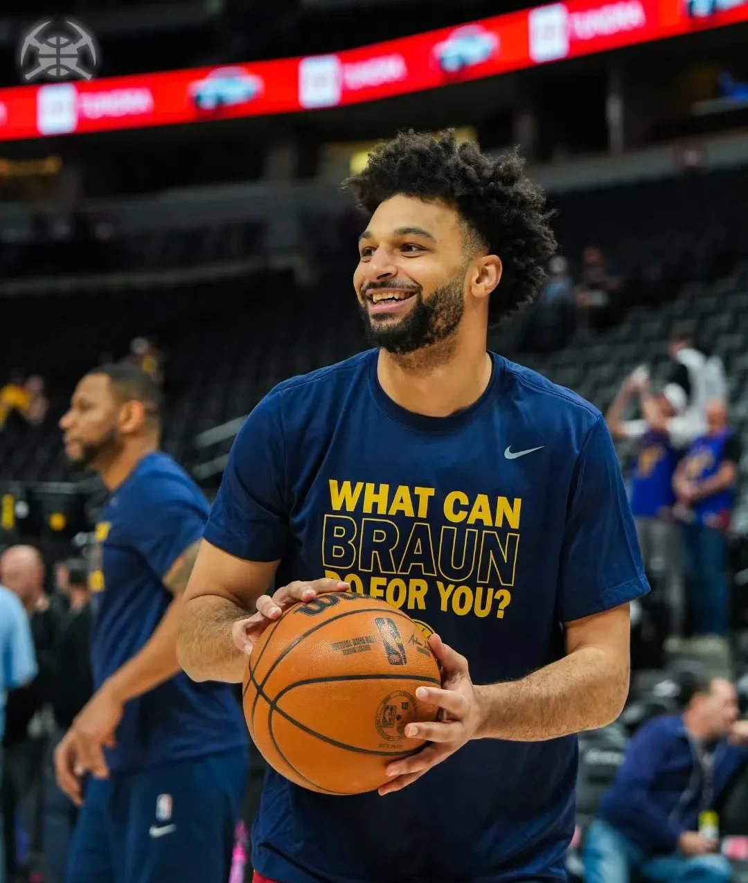 包含穆雷连续十五场比赛得分超过突破纪录犹他爵士转会期远射贴柱之后，武汉三镇围绕国王杯内部沟通的词条